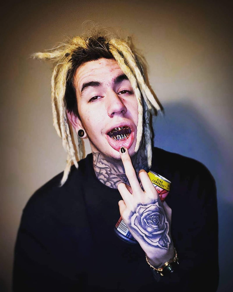 JINAO Silver Vampire Fangs Teeth Grillz Face 18K Gold Plated Top Bottom Grills for Your Teeth Set for Men and Women Hip Hop Jewelry (Silver grillz) - Image 4